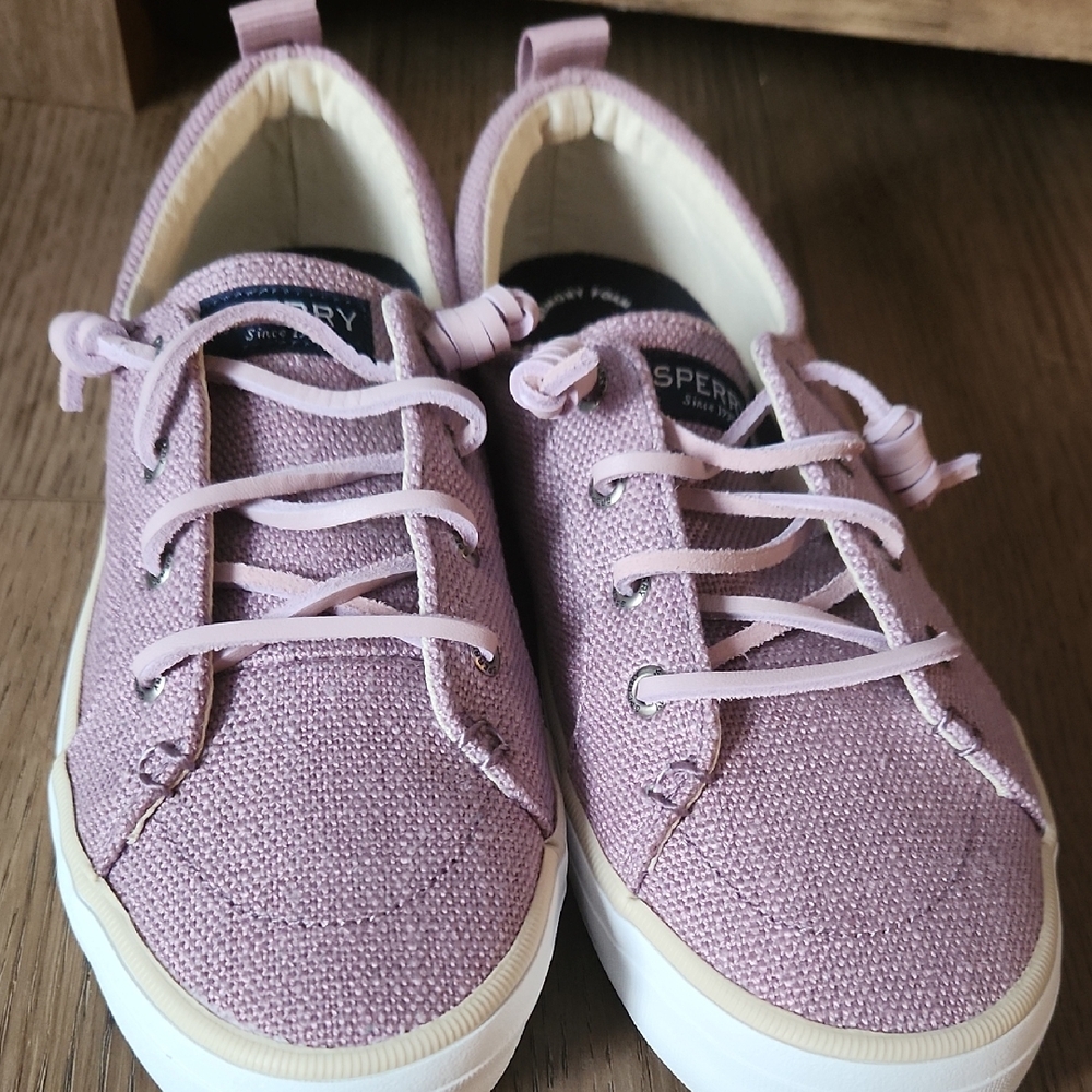 NWT Sperry Womens Lilac Canvas Sneakers